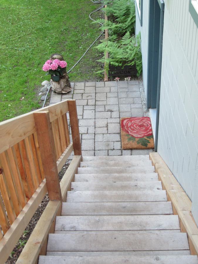 Gardenside Bed And Breakfast Anchorage Exterior foto